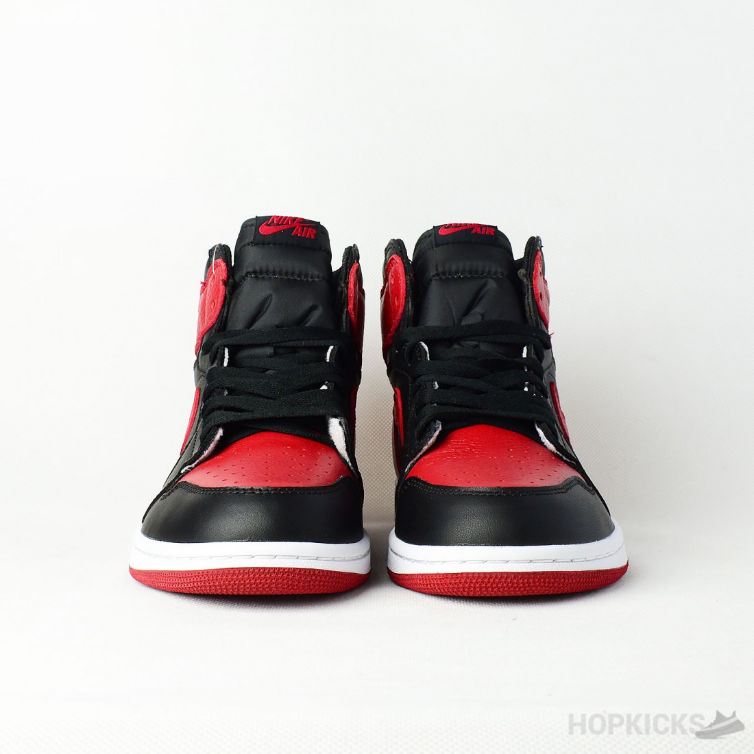 Air Jordan 1 Retro High OG Patent Bred
